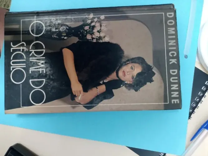 Livro O crime do seculo de Dominick Dunne