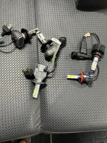 Lâmpada xenon vários modelos já testadas a unidade cada uma avulsa