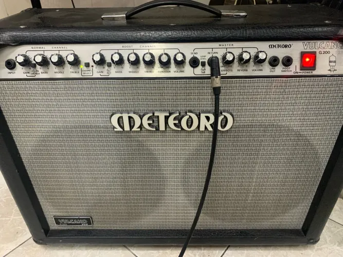 Meteoro vulcano g200