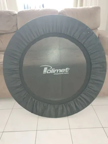 Trampolim profissional uso em academia Polimet