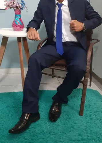 Terno Azul - Novo - Tamanho M (ALUGUEL)