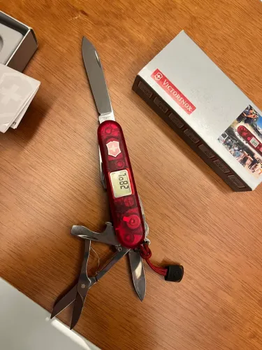 Canivete Suíço Victorinox - Vermelho