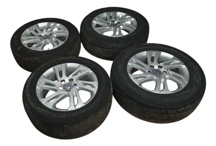 Jogo Roda Pneu Bom Volvo Xc60 T5 2015 2016 225 65 17