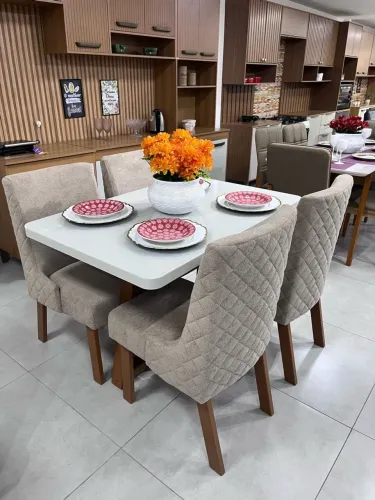 MESA LUCCA* *?4 CADEIRAS INFINITY*  *MESA* ? 120X80 ? TAMPO EM VIDRO  ? BASE MDF