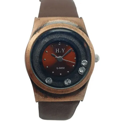 Relógio HY Mod Q8832 Clássico Feminino Retrô