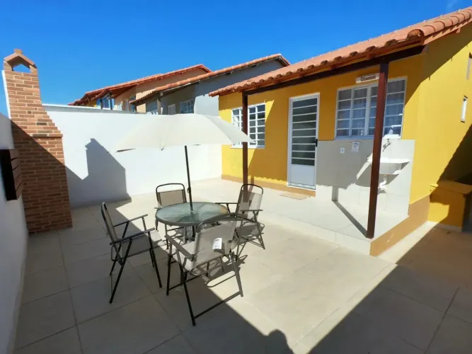 Título: Condomínio Village Park - Casa Linear 2 Quartos com Quintal e Parcelamento da Entr