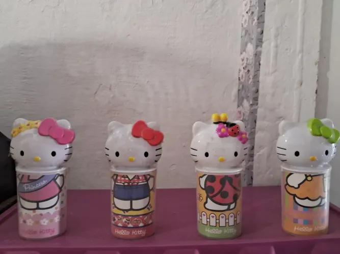 Conjunto de potes hello kitty McDonald's raridade de 2005