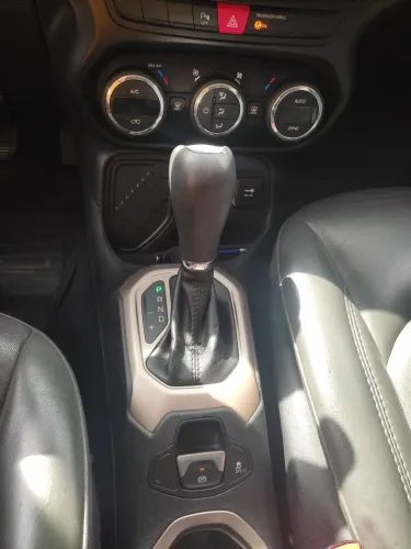 Jeep Renegade Longitude 1.8 4X2 Flex 16V Aut. 2016