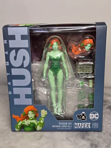 Poison Ivy Batman Hush mafex original lacrado