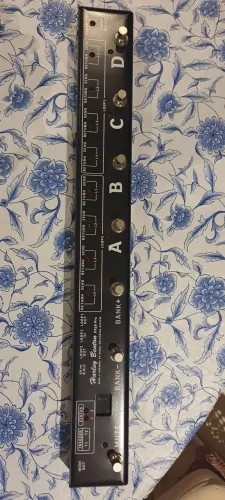 Controladora FXL8 harley benton 8 conexões 