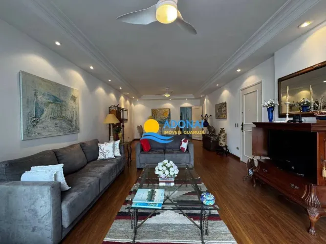 Apartamento beira-mar com varanda gourmet Pitangueiras Guarujá