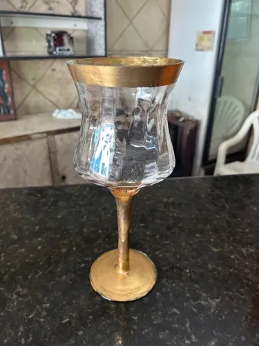Taça relíquia decorativa