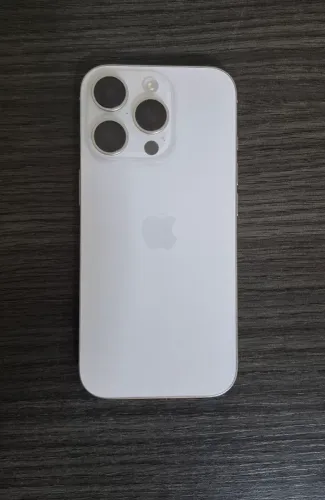 Vendo iPhone 16 pro 256gb branco