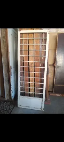 Porta Metalon 0,75m - R$ 400 cada
