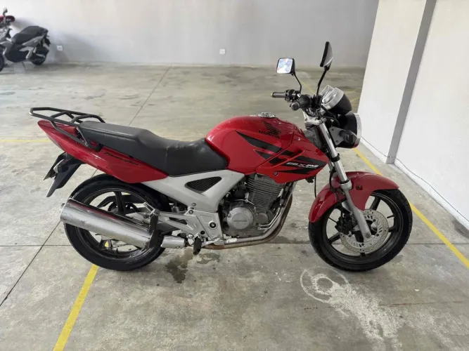 Honda Cbx 250 twister 2008