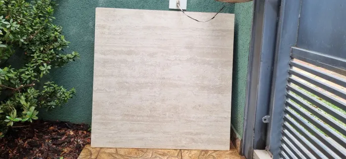 Piso Porcelanato 20 reais o metro 