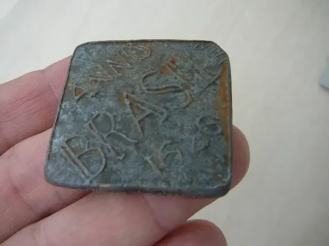 Moeda VI Florins - 1646 - Leia Anúncio