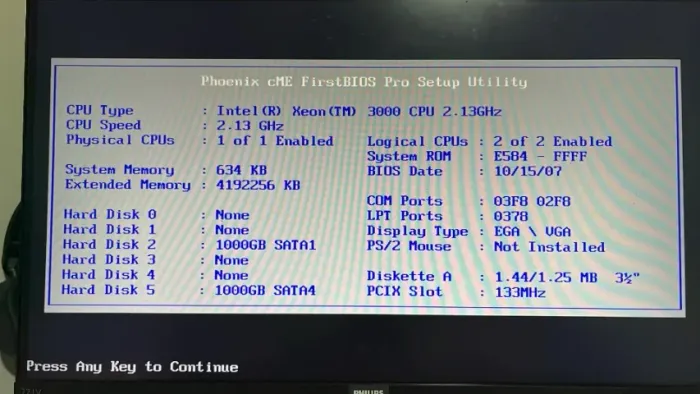 Servidor SuperMicro Xeon 3000 2.13GHz 4GB RAM