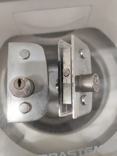 Fechaduras para porta de vidro