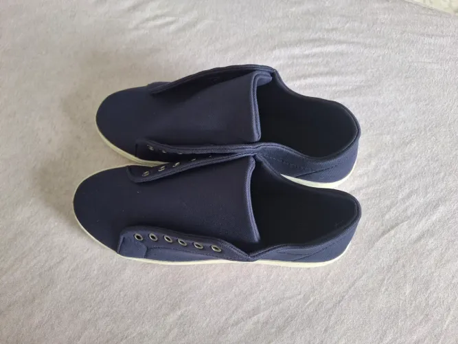 Sapatênis Azul Tamanho 40 - Nunca usado! 