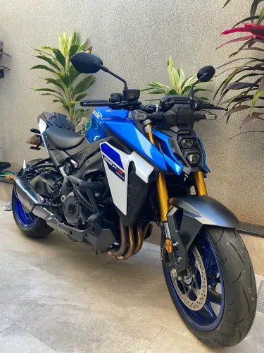 Suzuki GSX S1000