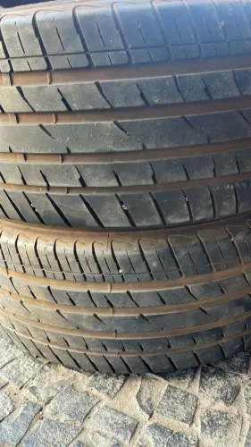 Pneu 225/55/18 Kenda 90 % Vida util.