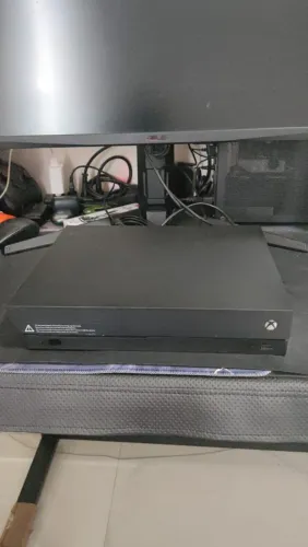 XBOX ONE X