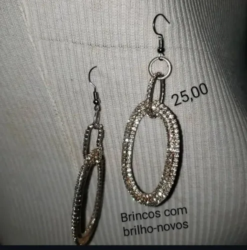 Brincos com Brilho - Novos