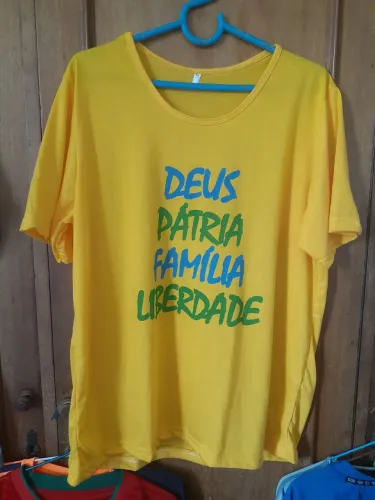 Camiseta Deus Pátria Família Liberdade