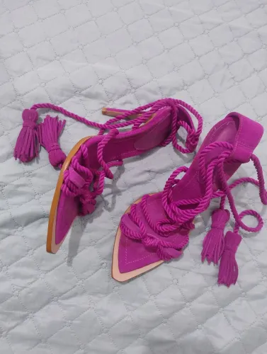 Sandália de cordaa Schutz 36