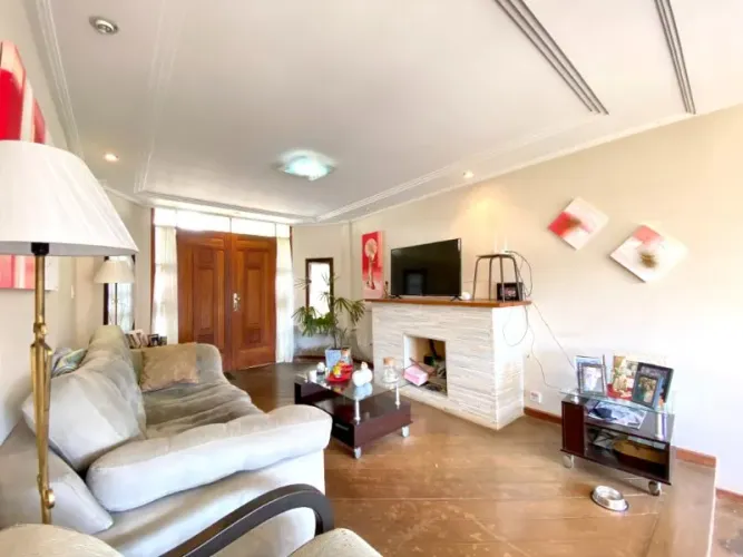 CASA PETRÓPOLIS MOSELA