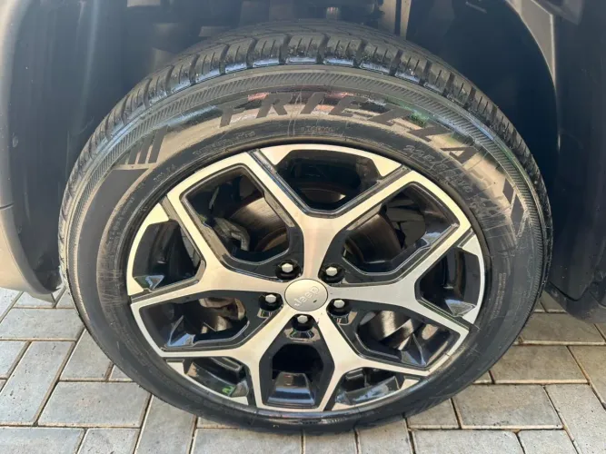 Jeep Compass Long. T270 1.3 TB 4X2 Flex AUT 2025