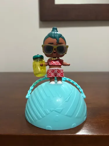 boneco lol surprise boys luau