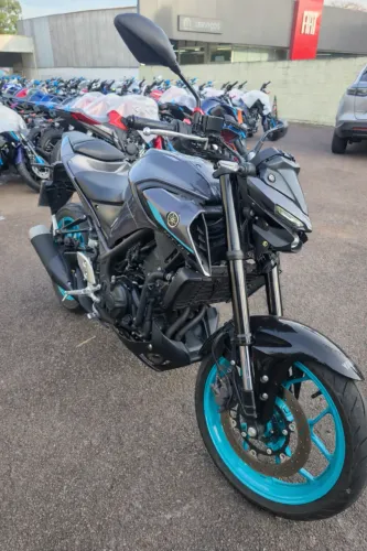YAMAHA MT03 2025 ABS