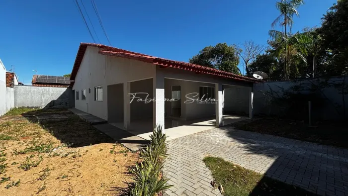 Casa a venda com 3 quartos na 906 sul