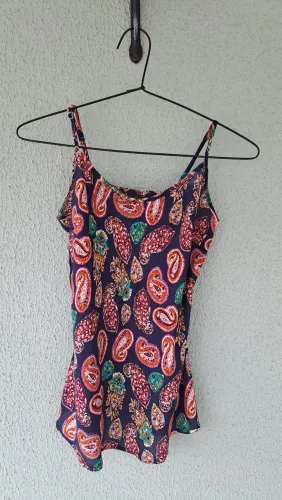 Blusa de alça estampada