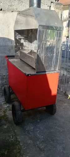 Venda de carrinho de churrasco