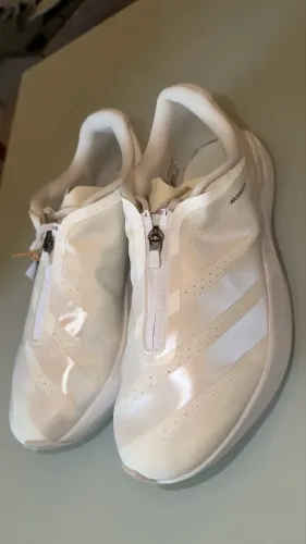 Tenis adidas EVO SL zíper