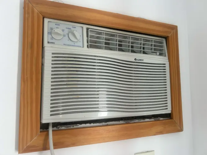 Ar condicionado de janela -  GREE 9BTUs