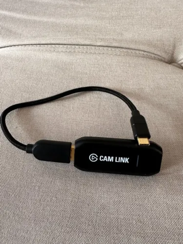 Elgato Cam Link 4K - Transforme Sua Câmera em Webcam