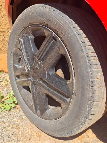 Troco Rodas Aro 15 com pneus Por aro 14