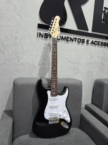 Guitarra Malibu EG22 Black