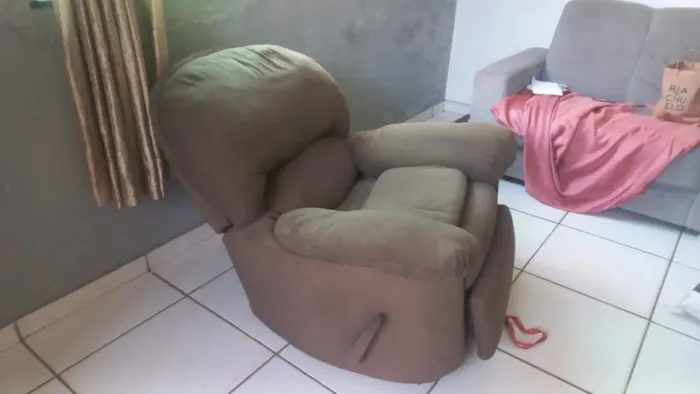 Poltrona Reclinável