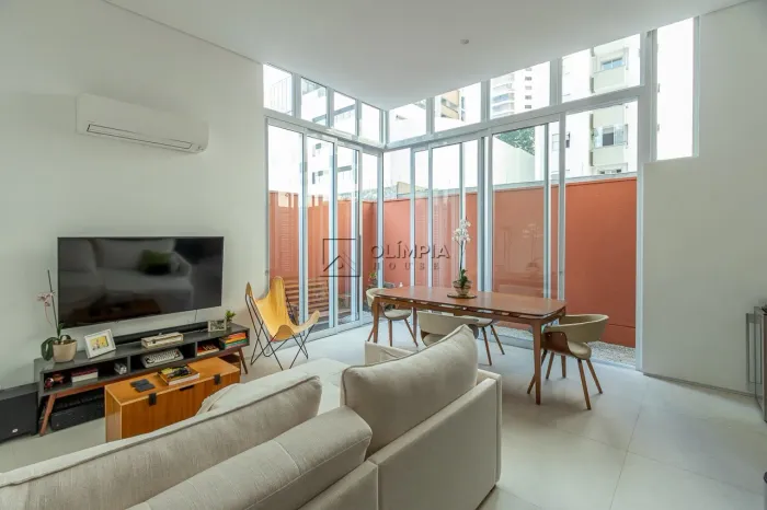 Venda Apartamento 1 Dormitórios - 69 m² Campo Belo