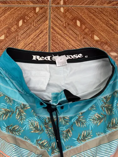 Bermuda tactel Red Nose tamanho 42