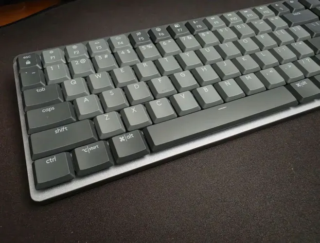 Teclado mecânico Logitech MX Mechanical