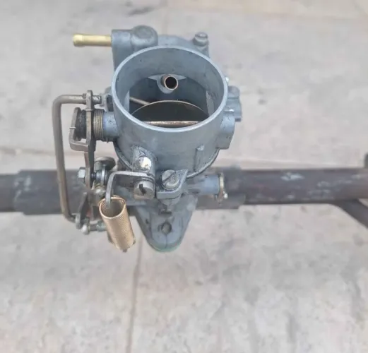 Coletor completo com carburador semi novo kombi, fusca e derivados.