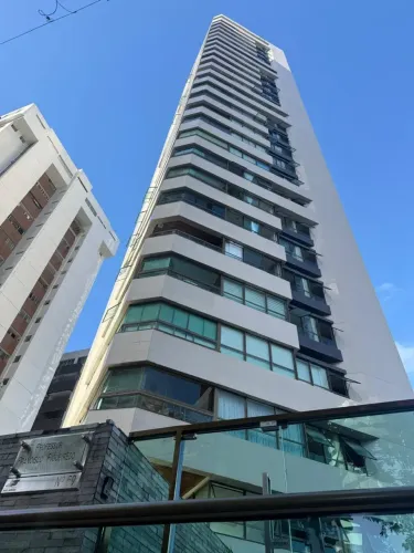 Imóvel para venda tem 163 metros quadrados com 4 quartos em Boa Viagem - Recife - PE