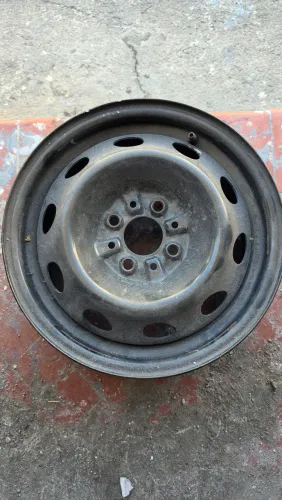 01 roda aro 14 Fiat Strada 