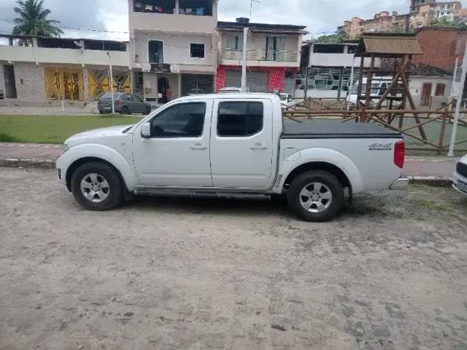 Nissan Frontier XE CD 4X4 2.5 TB Diesel 2013